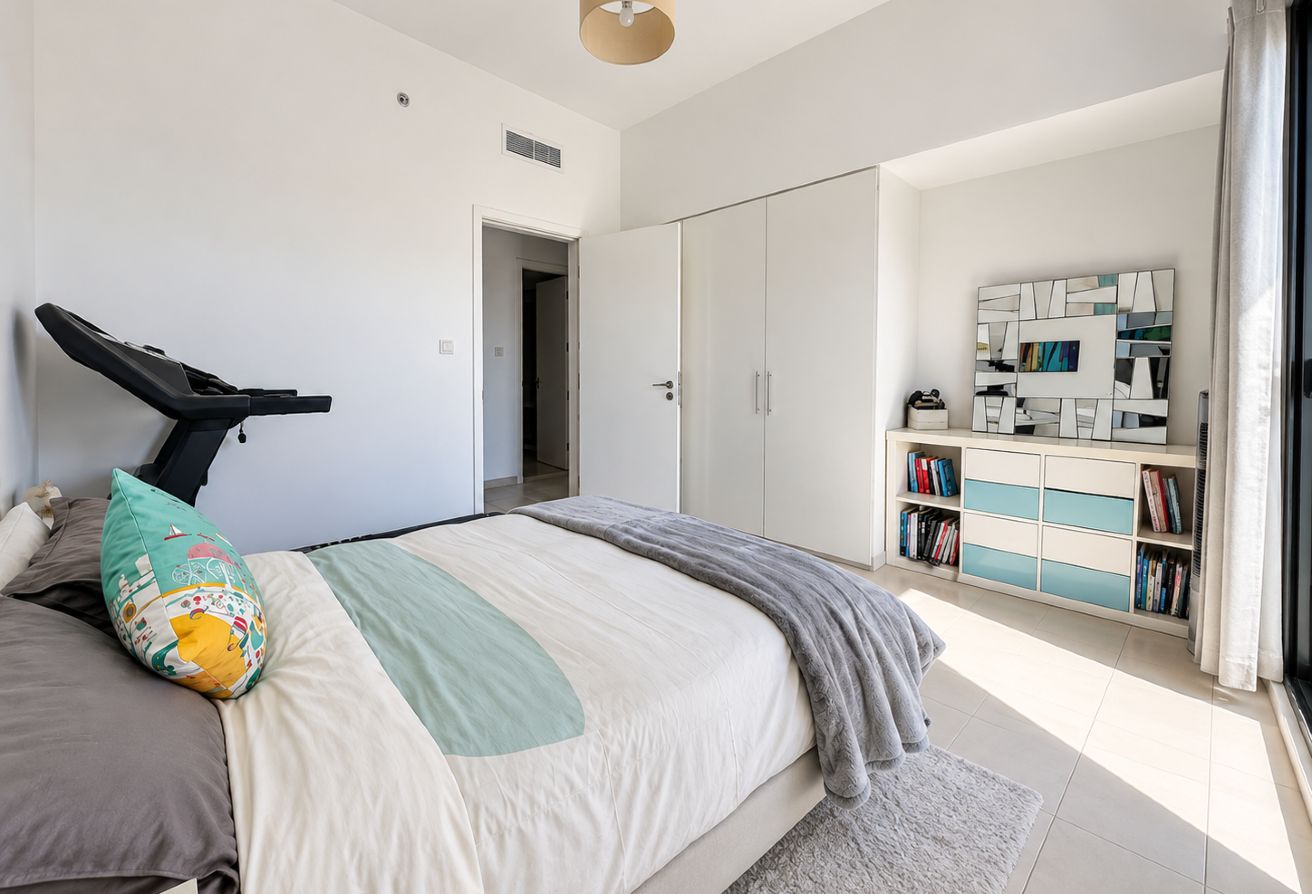 2 bedroom apartment in Zahra Apartments 1B, Town Square: 12