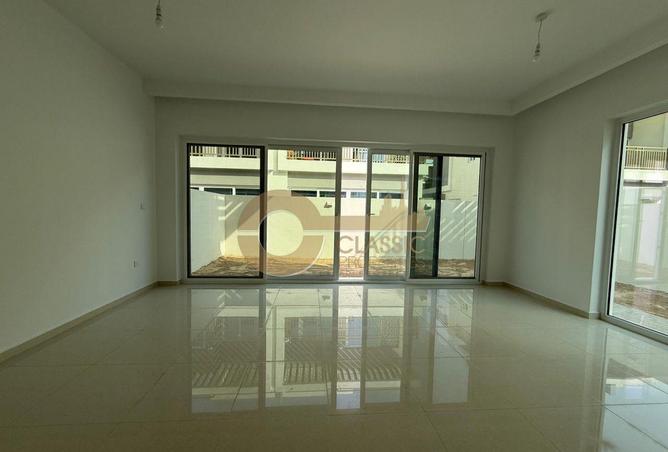 74622814 - Property Image 3