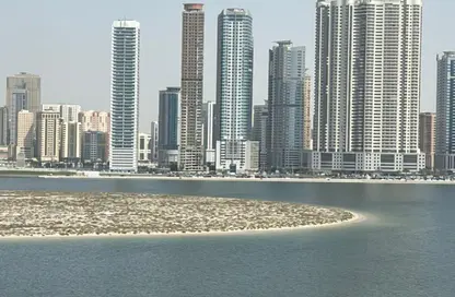 Apartment - 3 Bedrooms - 4 Bathrooms for sale in Al Khan Lagoon Tower - Al Khan Lagoon - Al Khan - Sharjah