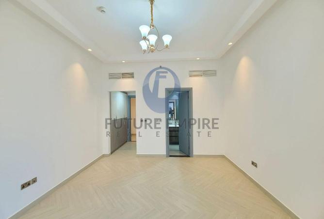 123834031 - Property Image 2