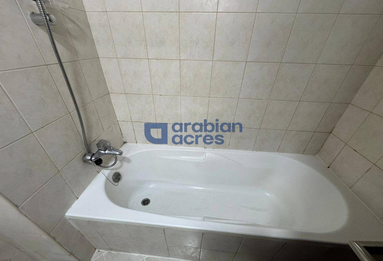 Unfurnished | Metro Access | Ready to Move In photo 5