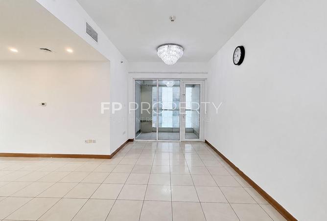 92693787 - Property Main Image