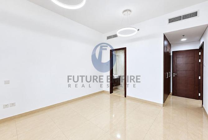 1 BR Apartment in Al Satwa with Landmark View photo 3