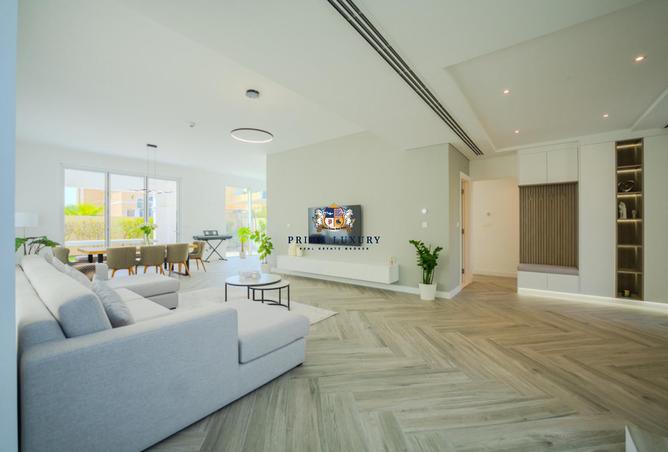 77387889 - Property Image 2