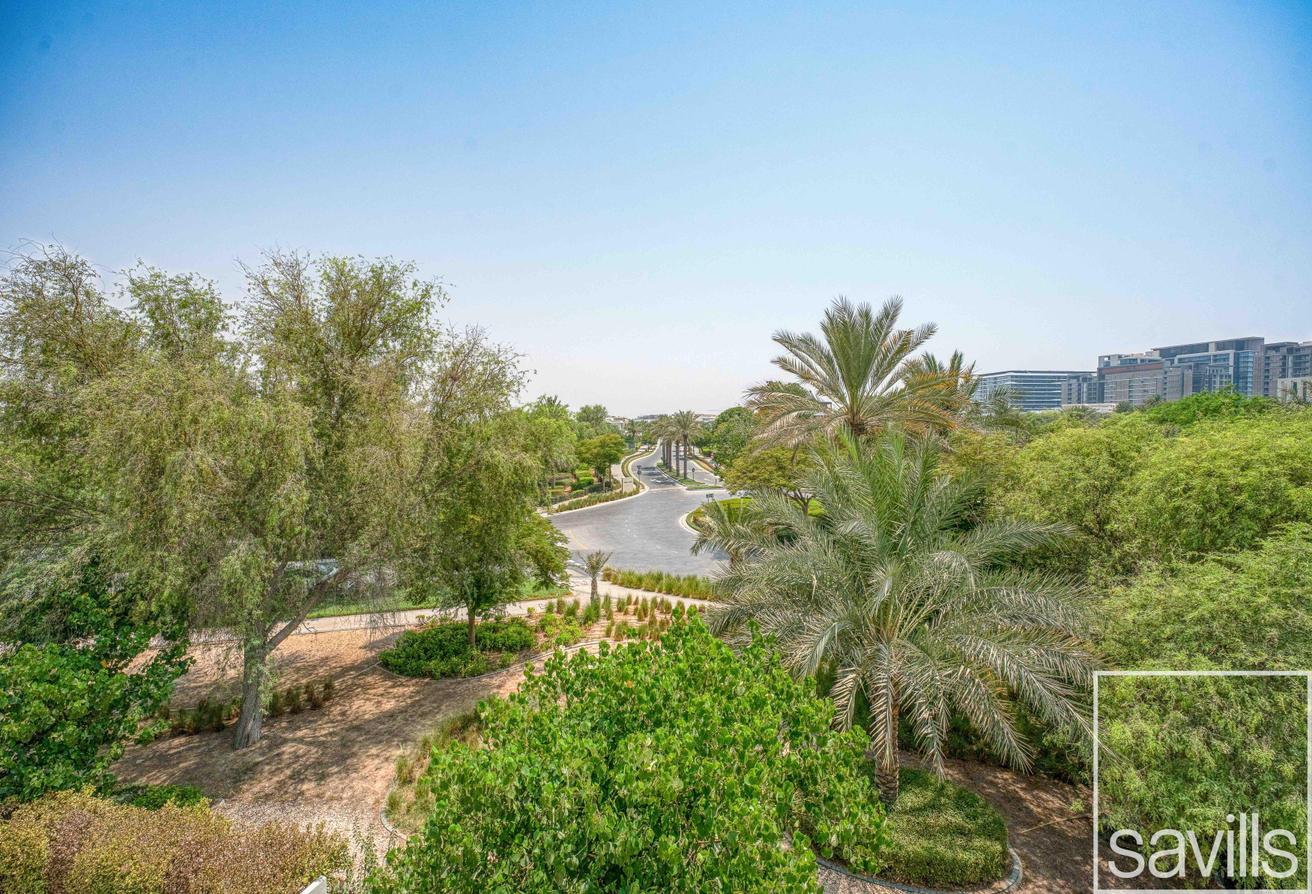 Large Corner Plot | Range Views | Multiple Options photo 21