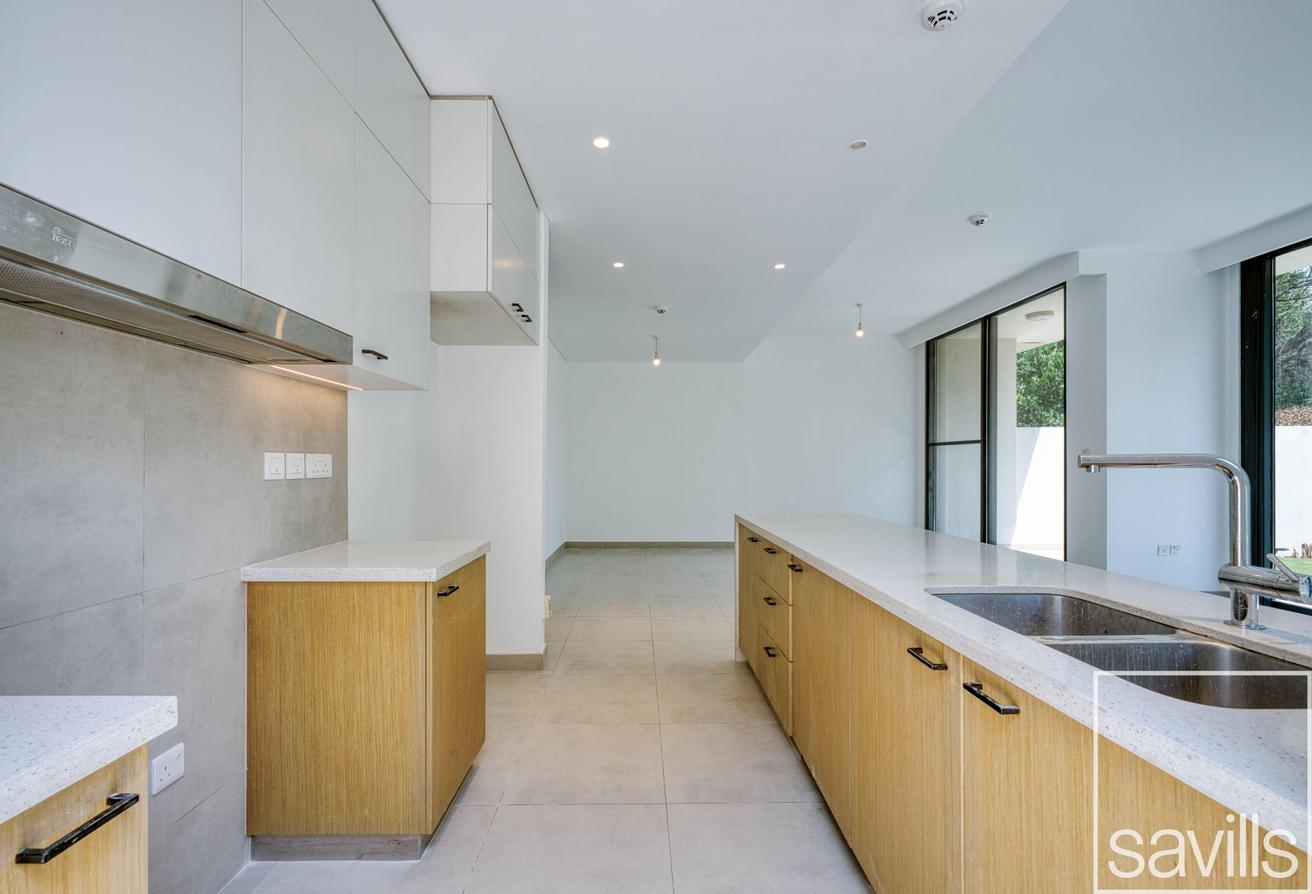 Large Corner Plot | Range Views | Multiple Options photo 7