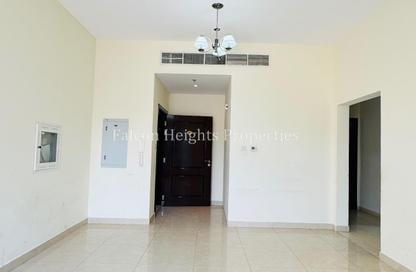 Apartment - 2 Bedrooms - 3 Bathrooms for rent in Al Malik Building - Al Warqa'a 1 - Al Warqa'a - Dubai Apartment - 2 Bedrooms - 3 Bathrooms for rent in Al Malik Building - Al Warqa'a 1 - Al Warqa'a - Dubai