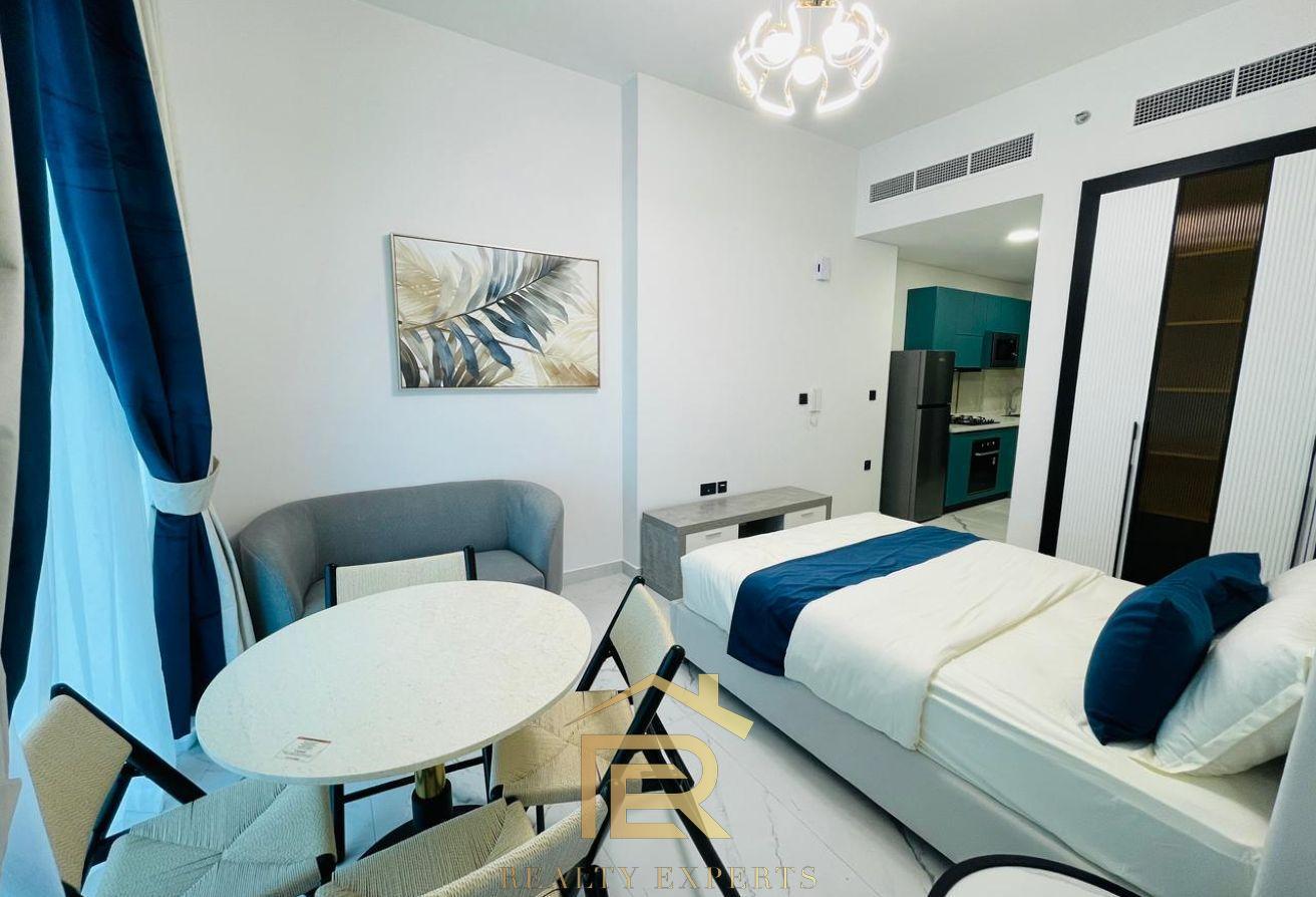 SPACIOUS STUDIO | FULLY FURNISHED | READY TO MOVE photo 4
