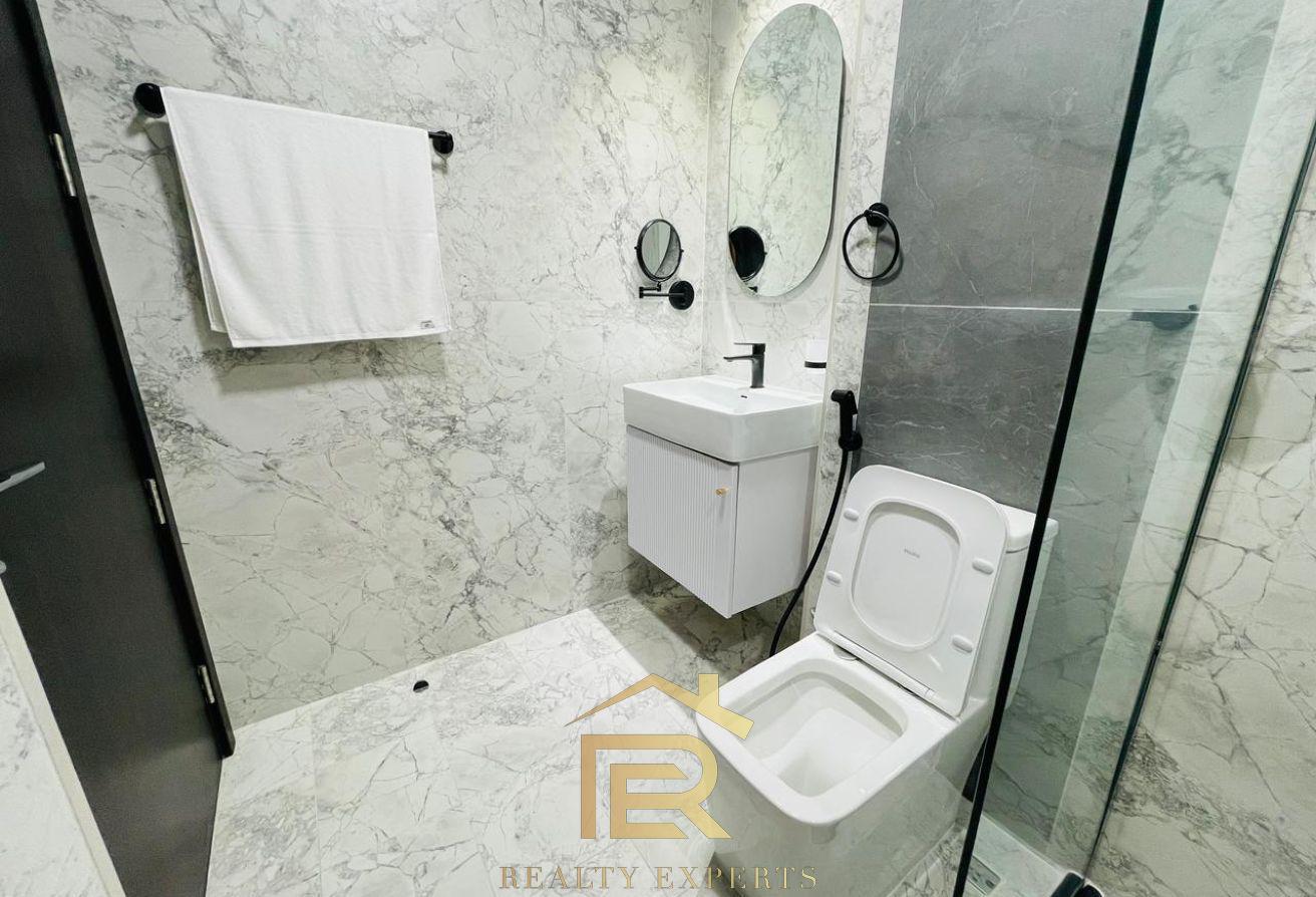 SPACIOUS STUDIO | FULLY FURNISHED | READY TO MOVE photo 10