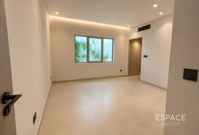 159602175 - Property Image 3