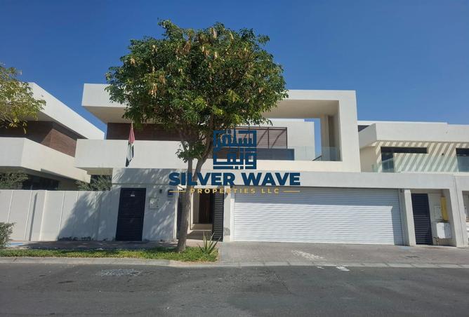 127009970 - Property Main Image