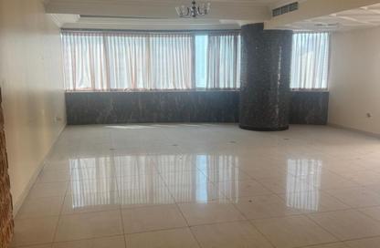 Apartment - 2 Bedrooms - 2 Bathrooms for sale in Al Khan Corniche - Al Khan - Sharjah Apartment - 2 Bedrooms - 2 Bathrooms for sale in Al Khan Corniche - Al Khan - Sharjah