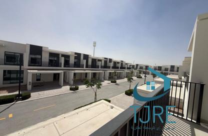 Townhouse - 3 - 4 for sale in Elora - The Valley - Dubai