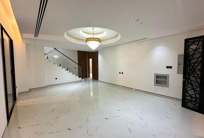 81947344 - Property Image 3