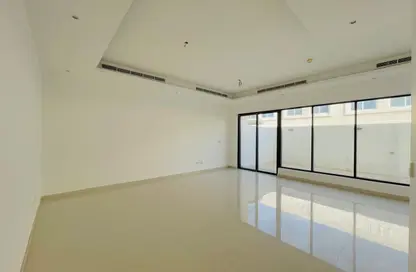Villa - 3 Bedrooms - 4 Bathrooms for rent in Mirdif Villas - Mirdif - Dubai