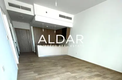 Apartment - 1 Bedroom - 2 Bathrooms for rent in Hamilton House - District 14 - Jumeirah Village Circle - Dubai