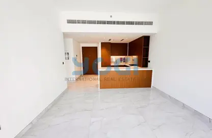 شقة - 2 غرف نوم - 2 حمامات للايجار في عزيزي ميراج - ستوديو سيتي - دبي