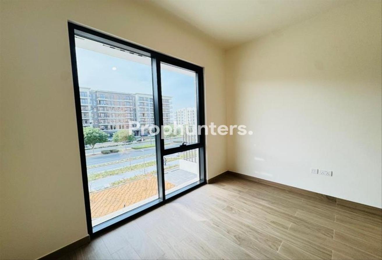BrandN New | 1 Bedroom | Mid Floor | Open View photo 7