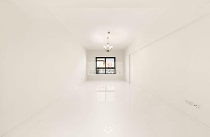Apartment - 1 Bedroom - 2 Bathrooms for rent in The Bricks - Al Mankhool - Bur Dubai - Dubai