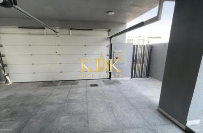 Villa - 3 - 5 for sale in Mulberry - Damac Hills 2 - Dubai Villa - 3 - 5 for sale in Mulberry - Damac Hills 2 - Dubai