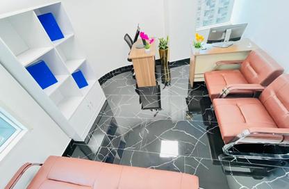 Office Space - Studio - 1 for rent in Fatima Mohammad Ahmad Bin Suleiman Building - Al Raffa - Bur Dubai - Dubai
