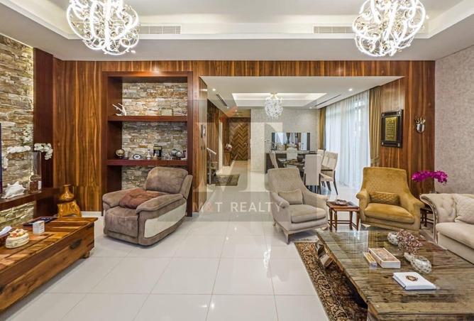 16302009 - Property Image 2