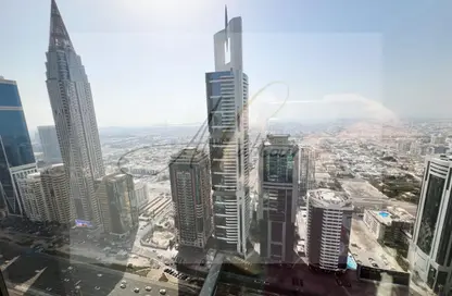 شقة - 2 غرف نوم - 2 حمامات للايجار في برج توينتي فرست سينشري - شارع الشيخ زايد - دبي شقة - 2 غرف نوم - 2 حمامات للايجار في برج توينتي فرست سينشري - شارع الشيخ زايد - دبي