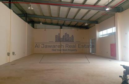Warehouse - Studio - 2 Bathrooms for rent in Umm Dir - Umm Al Quwain