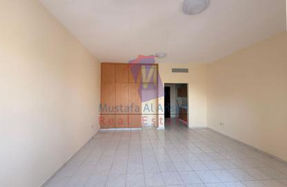 Apartment - Studio - 1 for rent in Building U10 - Italy Cluster - International City - Dubai Apartment - Studio - 1 for rent in Building U10 - Italy Cluster - International City - Dubai