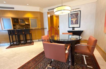 Apartment - 2 Bedrooms - 3 Bathrooms for rent in Ritz Carlton - DIFC - Dubai