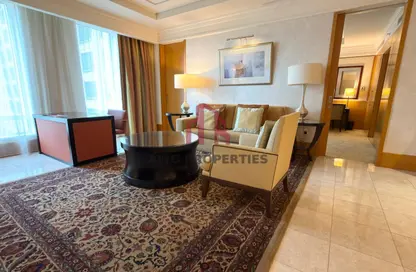 Apartment - 2 Bedrooms - 3 Bathrooms for rent in Ritz Carlton - DIFC - Dubai