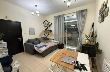 شقة - غرفة نوم - 1 حمام للبيع في اليرموك - كيو بوينت - ليوان - دبي لاند - دبي