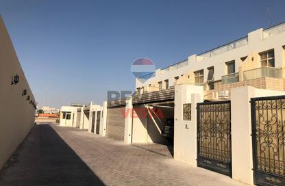 Townhouse - 3 Bedrooms - 3 Bathrooms for rent in Shakhbout City - Abu Dhabi