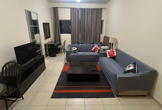 80716009 - Property Image 3