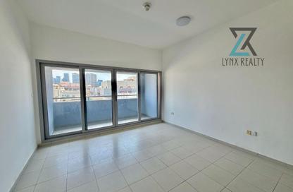 Apartment - Studio - 1 for rent in Al Waleed 5 Building - Al Karama - Bur Dubai - Dubai