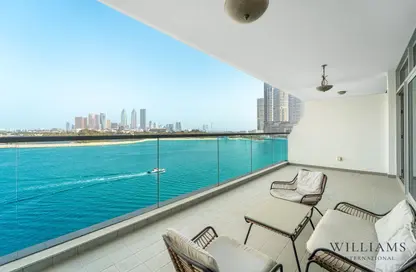 Apartment - 1 Bedroom - 1 Bathroom for sale in Azure Residences - Palm Jumeirah - Dubai