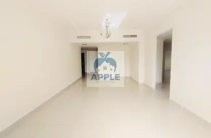 Apartment - 3 Bedrooms - 3 Bathrooms for rent in Muwaileh 29 Building - Muwaileh - Sharjah