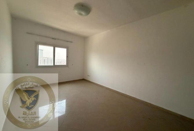 121982412 - Property Image 3