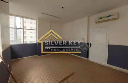 Apartment - 1 Bedroom - 1 Bathroom for rent in Abu Shagara building - Abu shagara - Sharjah