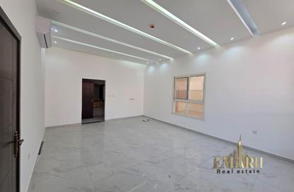 Villa - 5 Bedrooms - 7 Bathrooms for rent in Al Yasmeen 1 - Al Yasmeen - Ajman