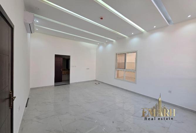 82823818 - Property Image 3