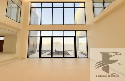 Villa - 5 Bedrooms - 6 Bathrooms for rent in Nad Al Sheba Villas - Nad Al Sheba 3 - Nad Al Sheba - Dubai Villa - 5 Bedrooms - 6 Bathrooms for rent in Nad Al Sheba Villas - Nad Al Sheba 3 - Nad Al Sheba - Dubai