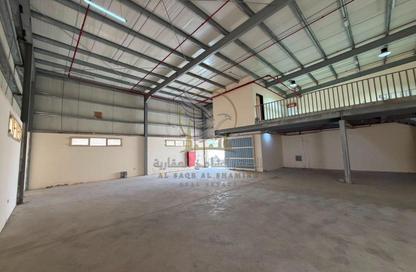 Warehouse - Studio - 4 for rent in Al Jlail - Al Sajaa - Sharjah