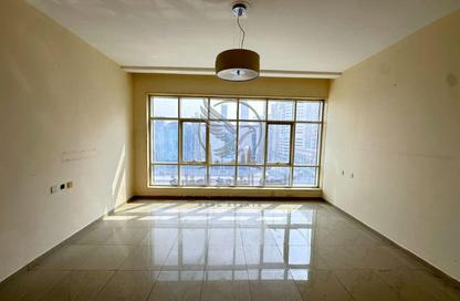 Apartment - 3 - 4 for rent in New Al Taawun Road - Al Taawun - Sharjah