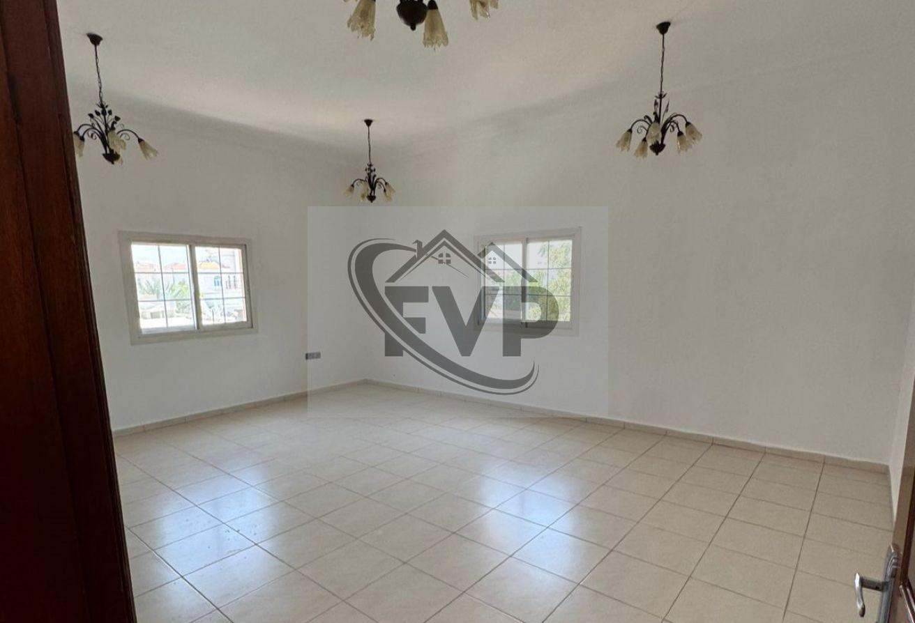 Spacious 5BED+Maid Villa | Unfurnished | Big yard photo 9
