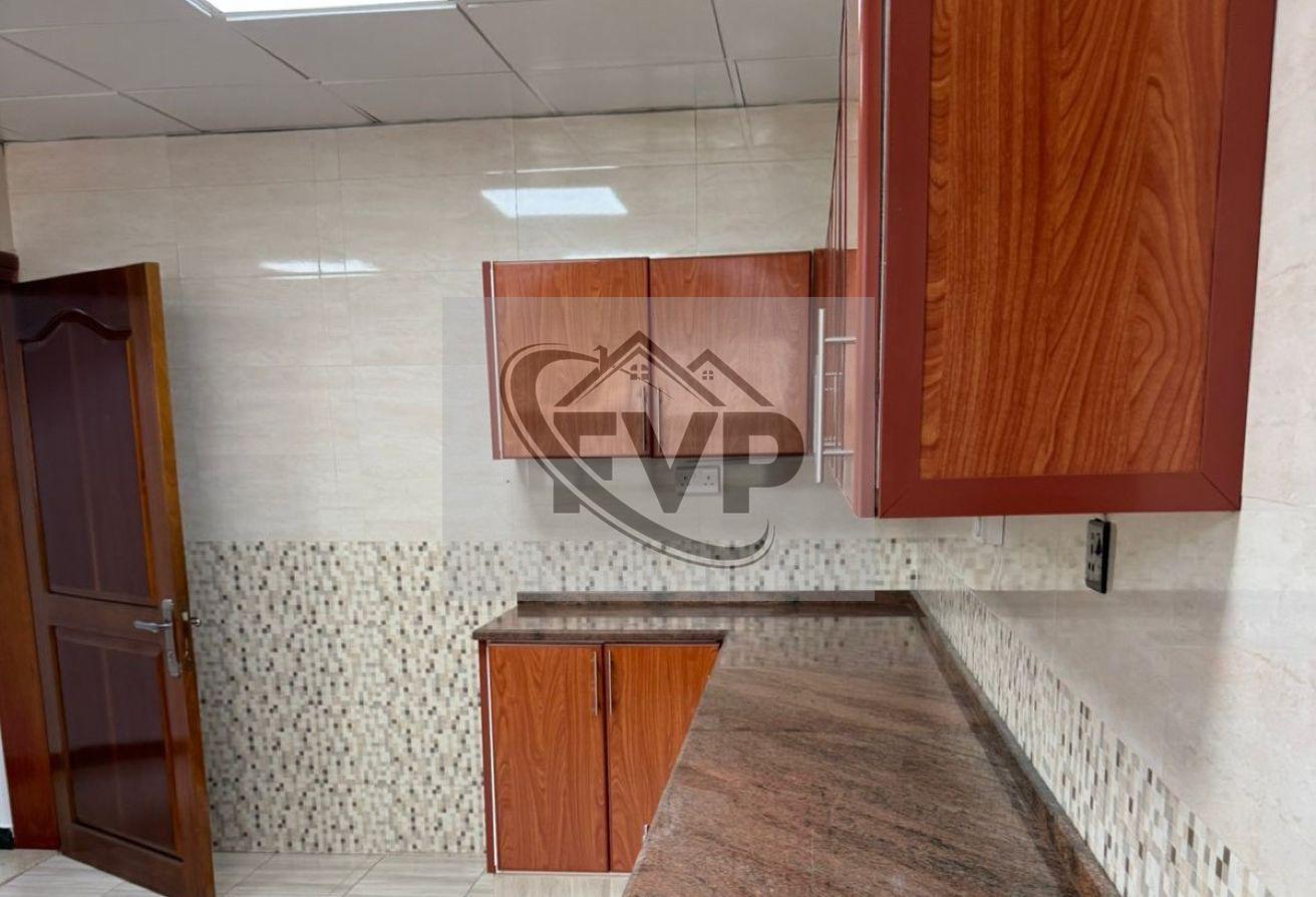 Spacious 5BED+Maid Villa | Unfurnished | Big yard photo 10