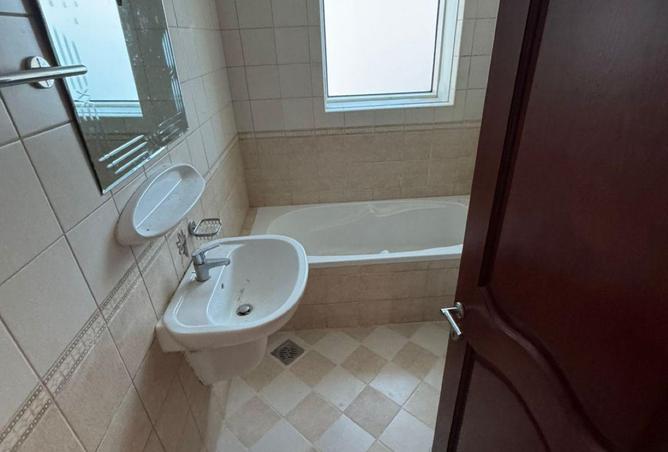 67911232 - Property Image 3