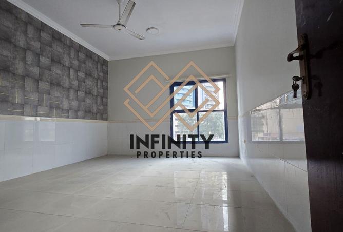 105556057 - Property Image 3