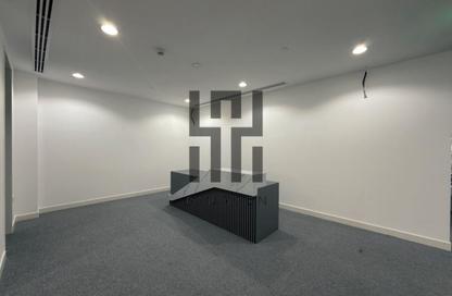 Office Space - Studio - 1 Bathroom for rent in Emaar Square Building 2 - Emaar Square - Downtown Dubai - Dubai Office Space - Studio - 1 Bathroom for rent in Emaar Square Building 2 - Emaar Square - Downtown Dubai - Dubai