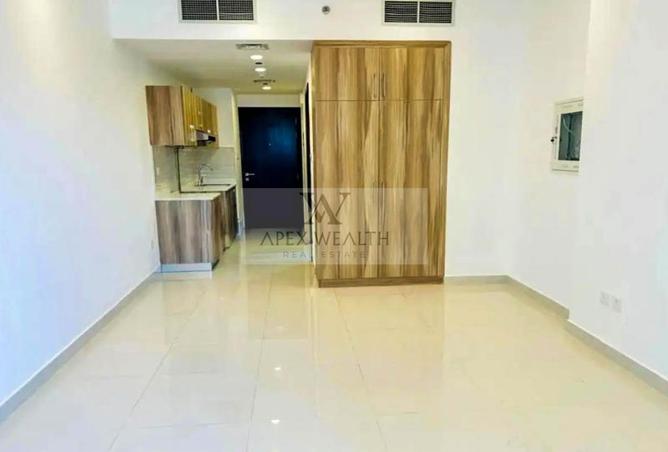 64419101 - Property Main Image